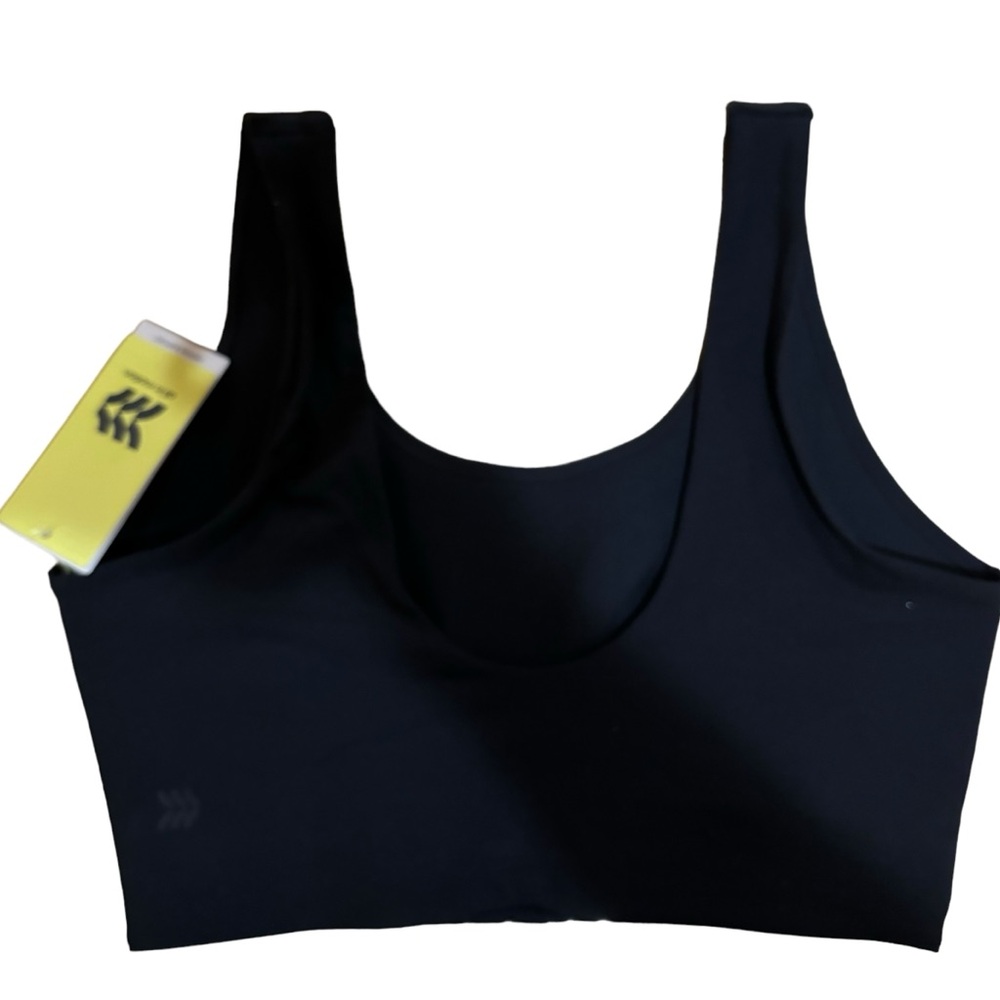 All in Motion Medium Support Everyday Bra - Size M Black - Picture 2 of 6